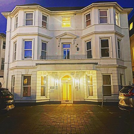 Luxury 2 Beds Apartment By The Sea Bournemouth Exterior foto